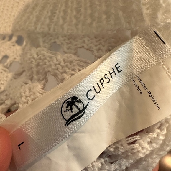 Cupshe. Large. Used. Great condition. - Picture 2 of 3